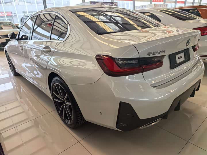 Фото 5 - BMW 3 Series