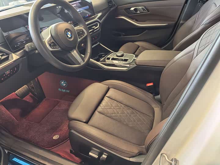 Фото 8 - BMW 3 Series