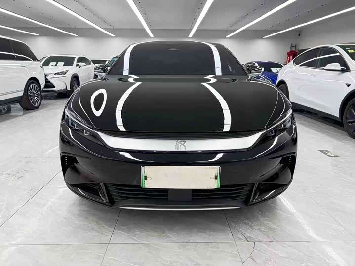 Фото 2 - BYD Han