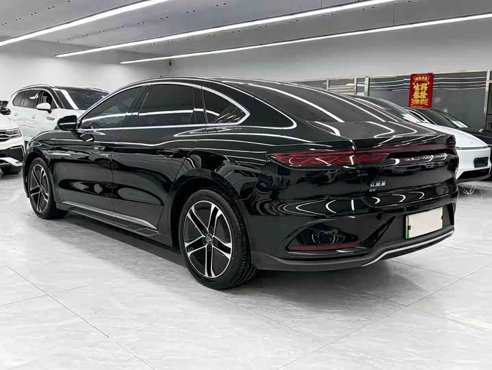 Фото 4 - BYD Han