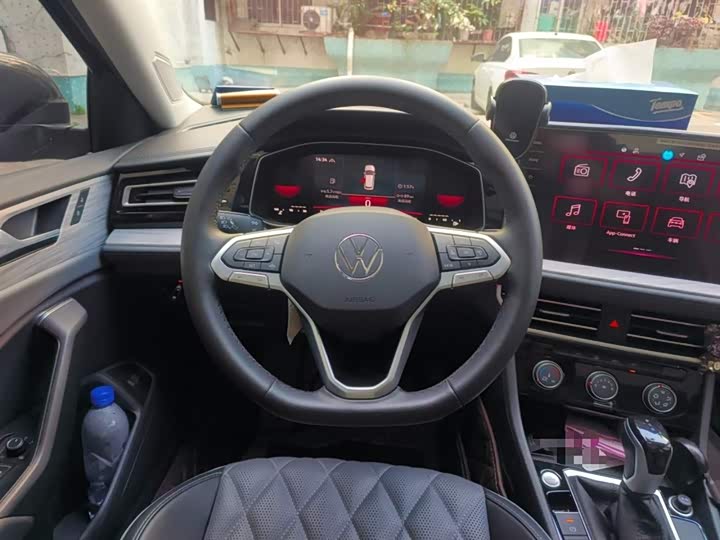 Фото 3 - Volkswagen Sagitar L