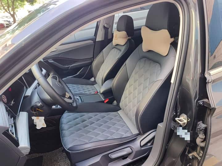 Фото 8 - Volkswagen Sagitar L