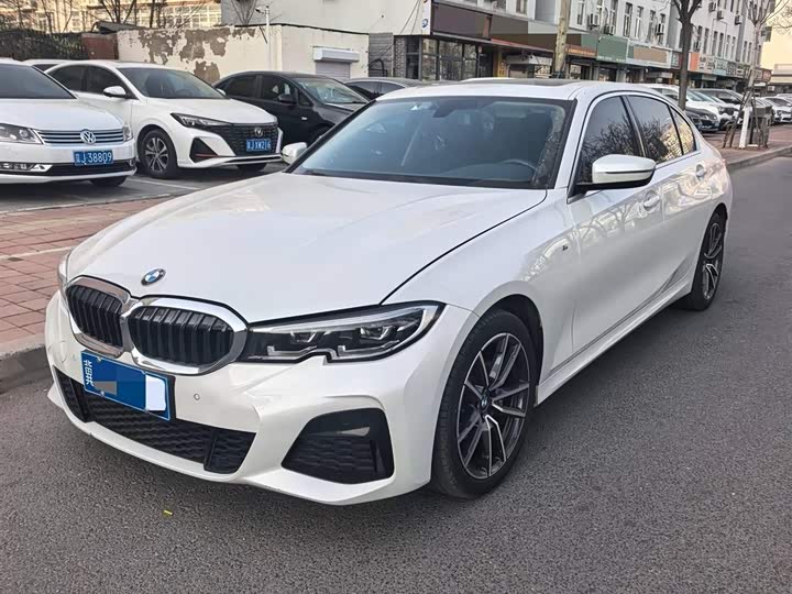 Фото 1 - BMW 3 Series