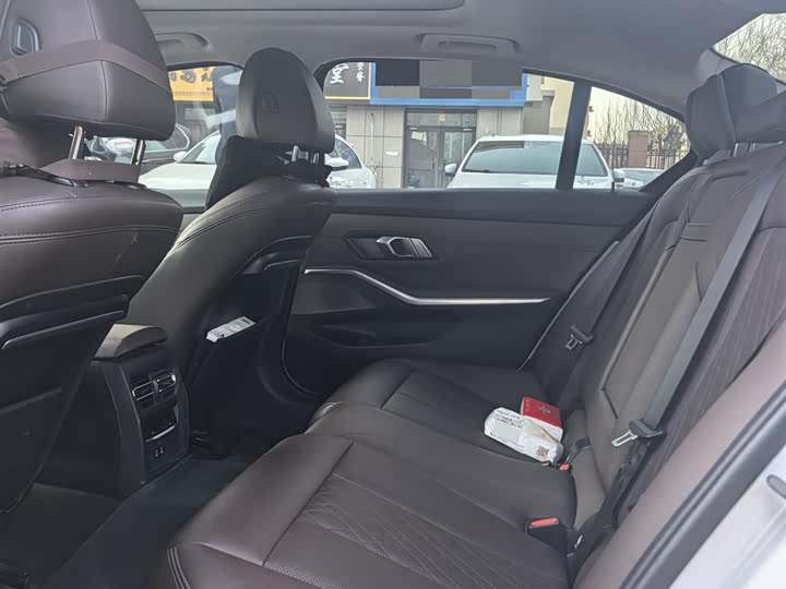 Фото 6 - BMW 3 Series