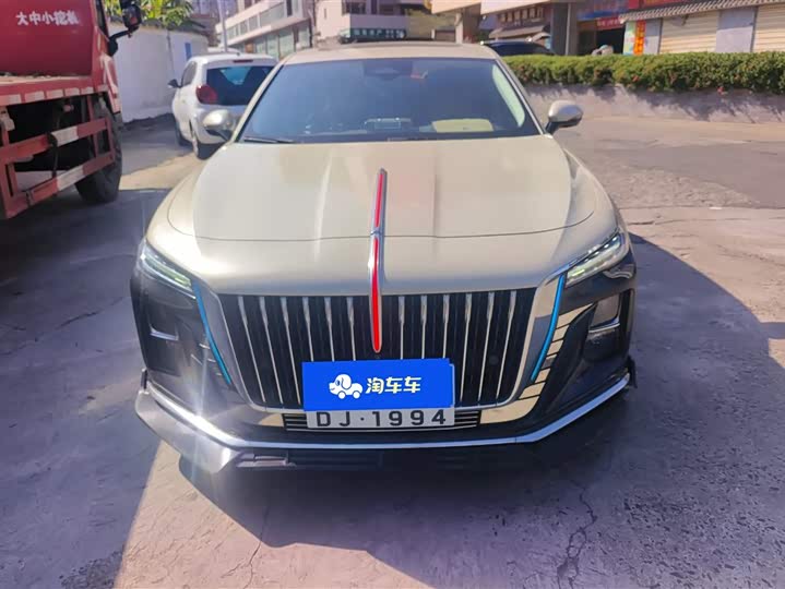 Фото 2 - Hongqi H5
