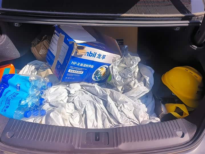 Фото 4 - Hongqi H5