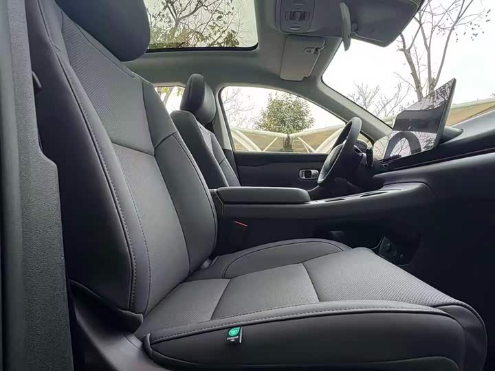 Фото 7 - Leapmotor C10