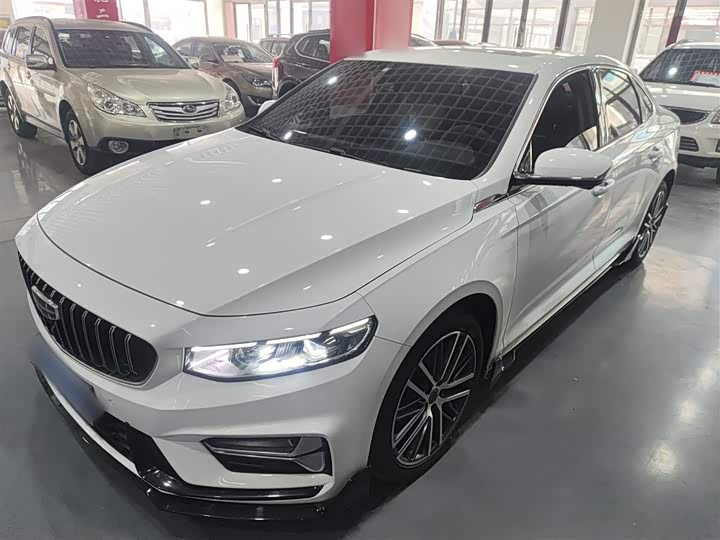 Фото 2 - Geely Preface