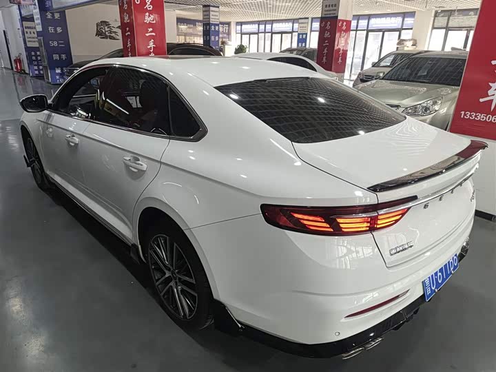 Фото 5 - Geely Preface