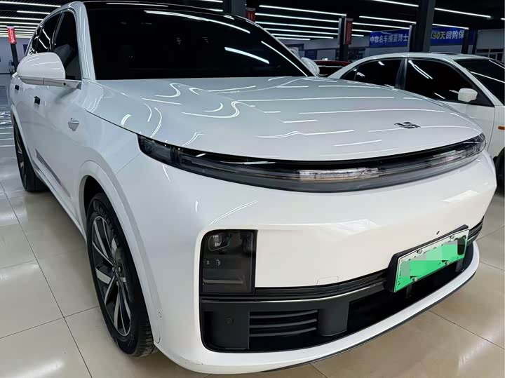 Фото 2 - LiXiang L7