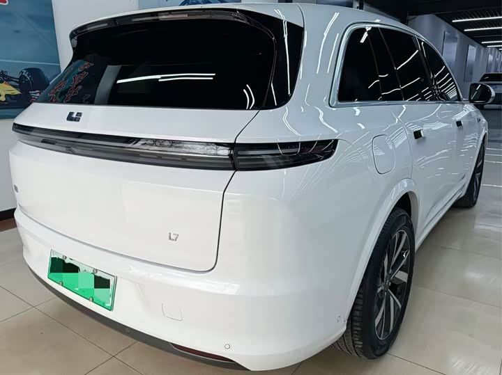 Фото 3 - LiXiang L7