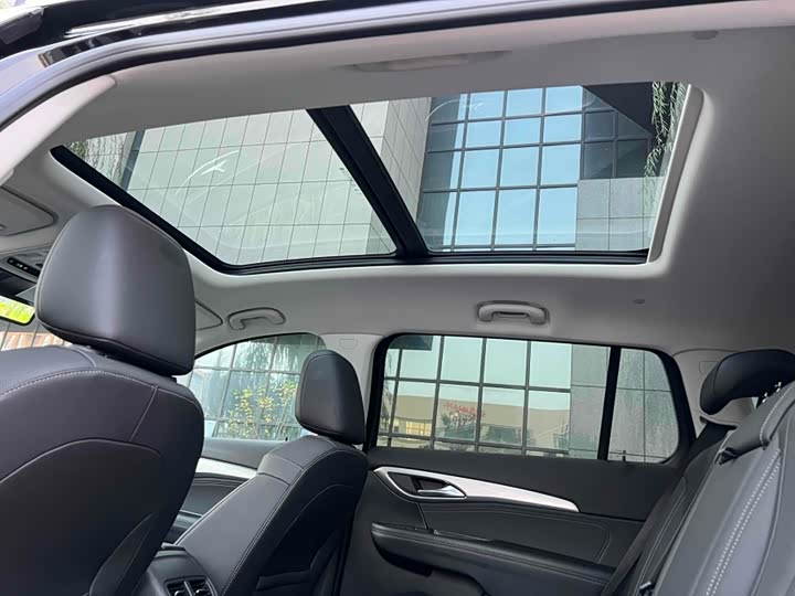 Фото 4 - Buick Envision Plus