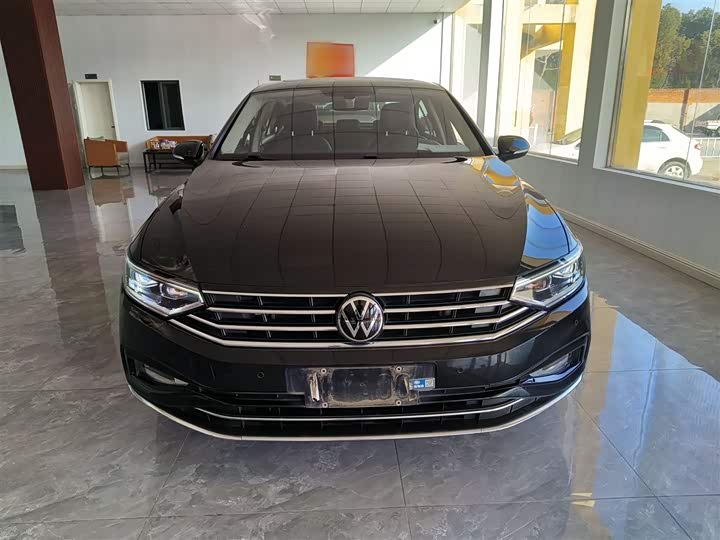 Фото 3 - Volkswagen Magotan