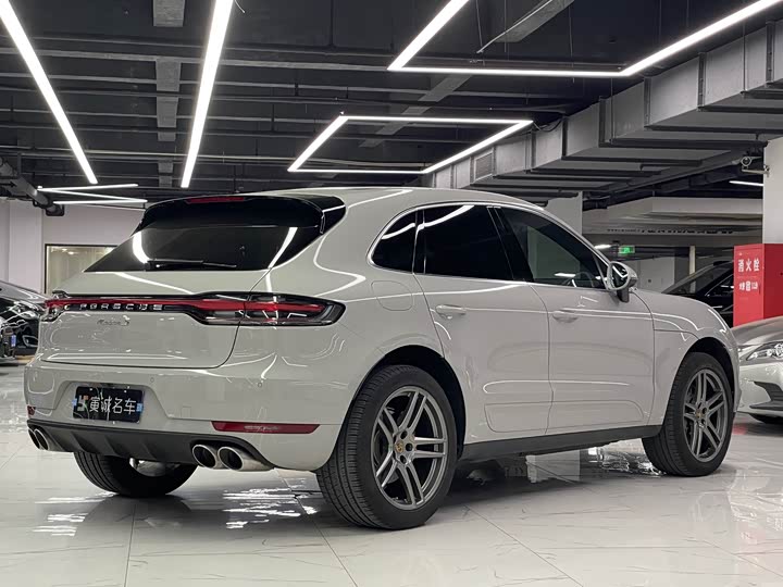 Фото 5 - Porsche Macan