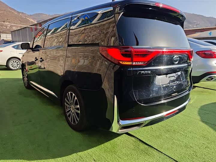 Фото 5 - GAC Trumpchi M8