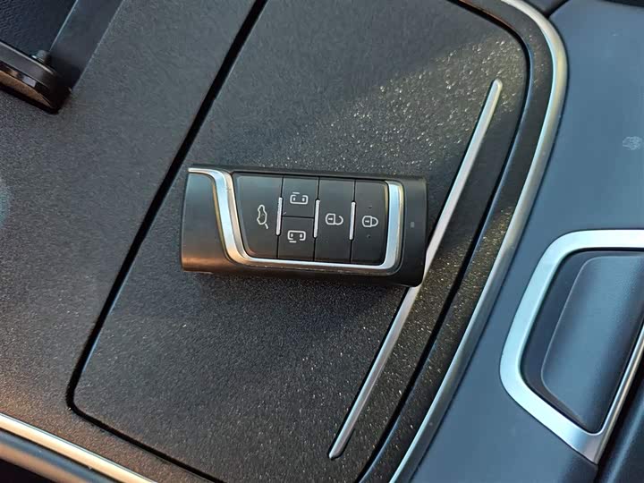 Фото 9 - GAC Trumpchi M8