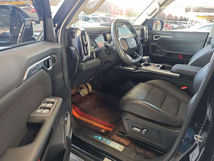 Фото 6 - Jetour T2