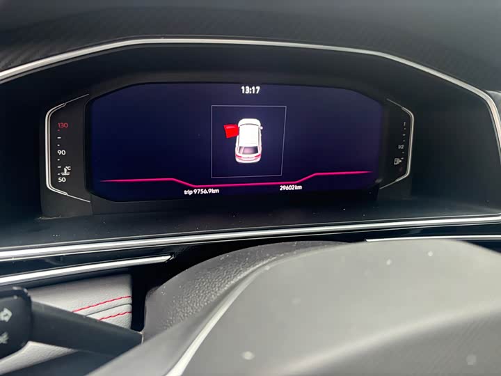 Фото 6 - Volkswagen Tiguan L Pro