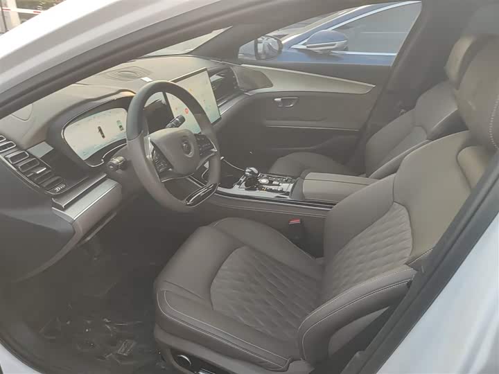 Фото 7 - BYD Han