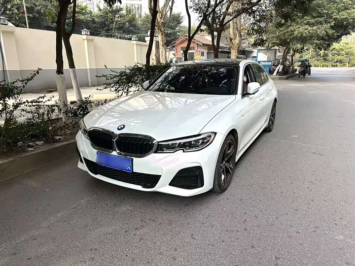 Фото 1 - BMW 3 Series