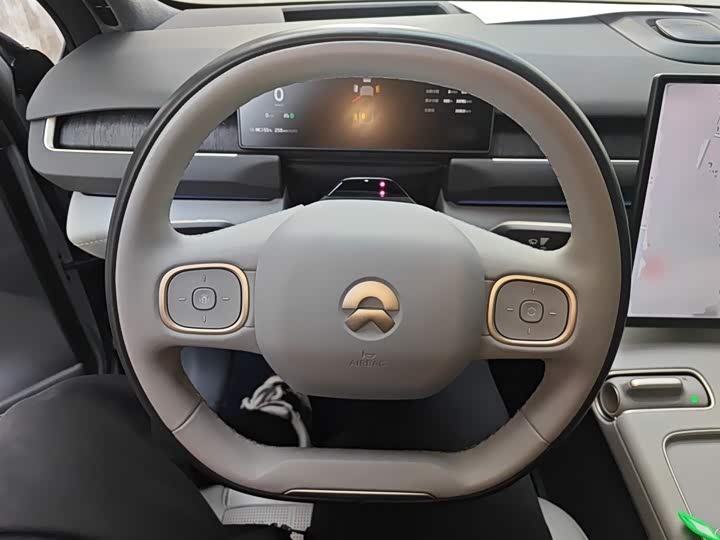 Фото 5 - Nio ES8