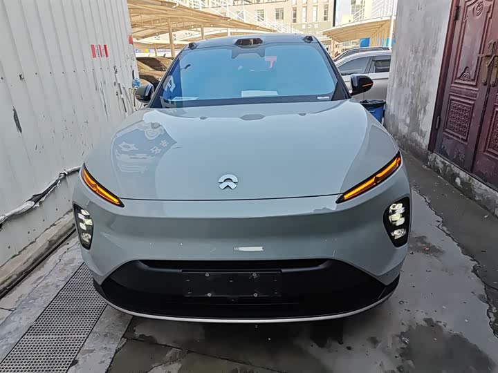 Фото 8 - Nio ES8