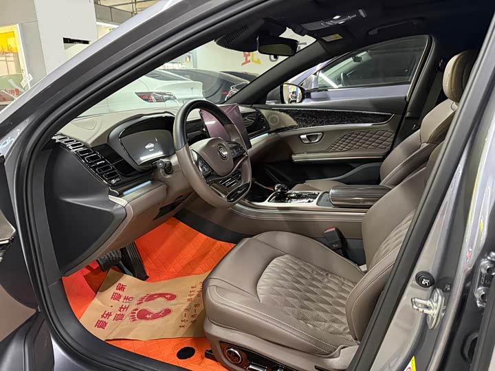 Фото 9 - BYD Han