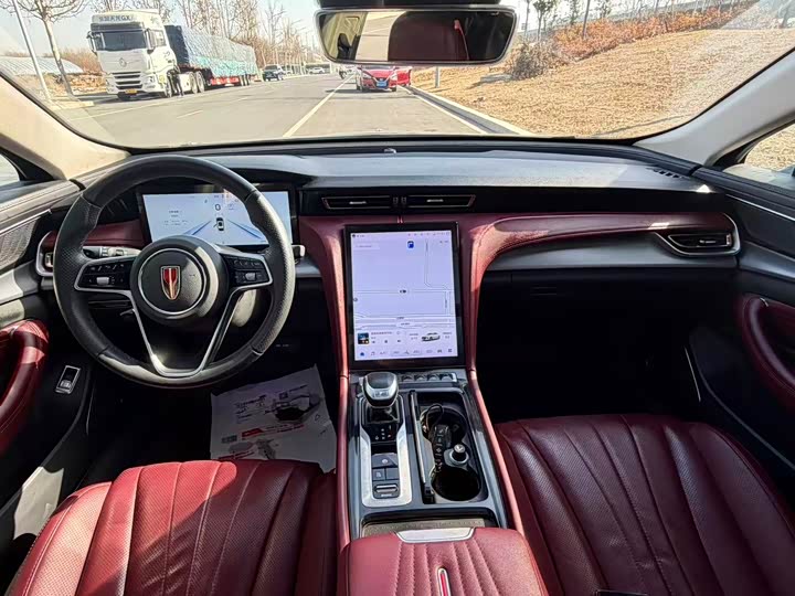 Фото 4 - Hongqi H5