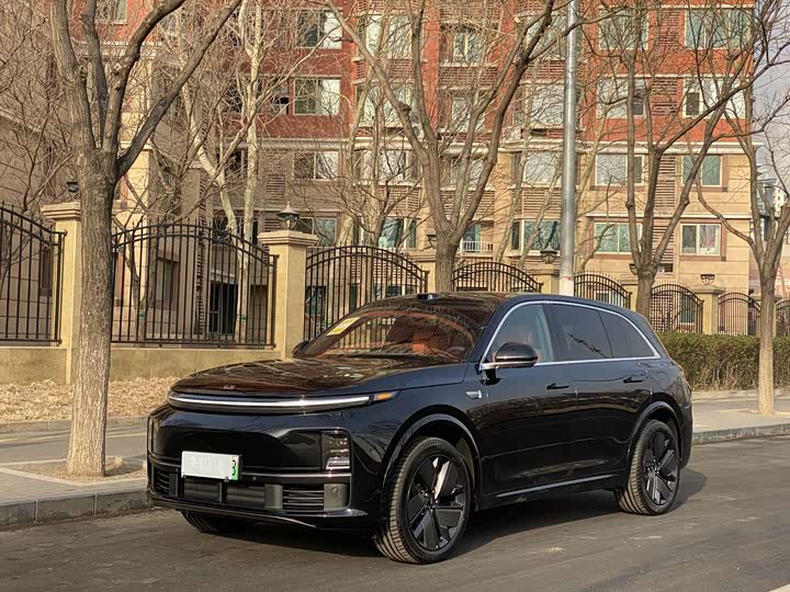 Фото 1 - LiXiang L7