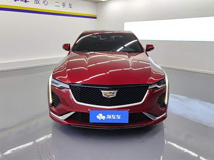 Фото 2 - Cadillac CT4