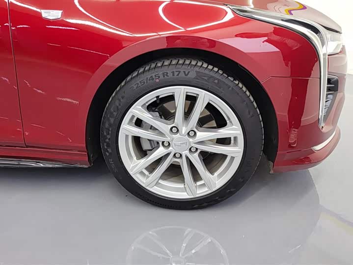 Фото 6 - Cadillac CT4