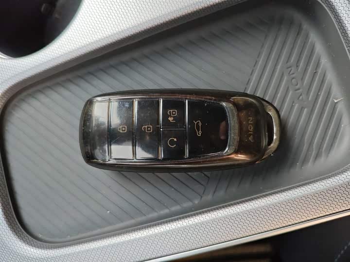 Фото 9 - GAC Aion Y