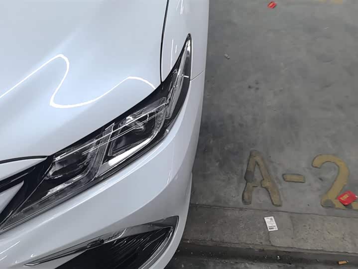 Фото 5 - Toyota Camry