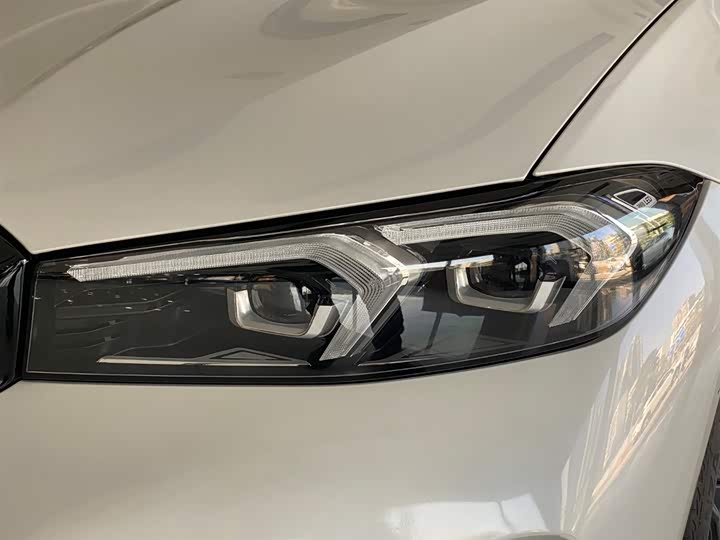 Фото 8 - BMW 3 Series