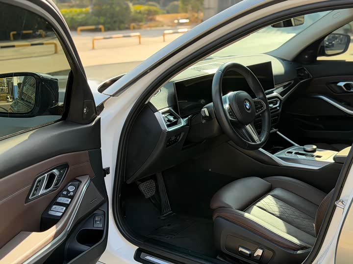 Фото 4 - BMW 3 Series