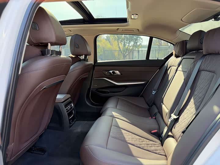 Фото 7 - BMW 3 Series