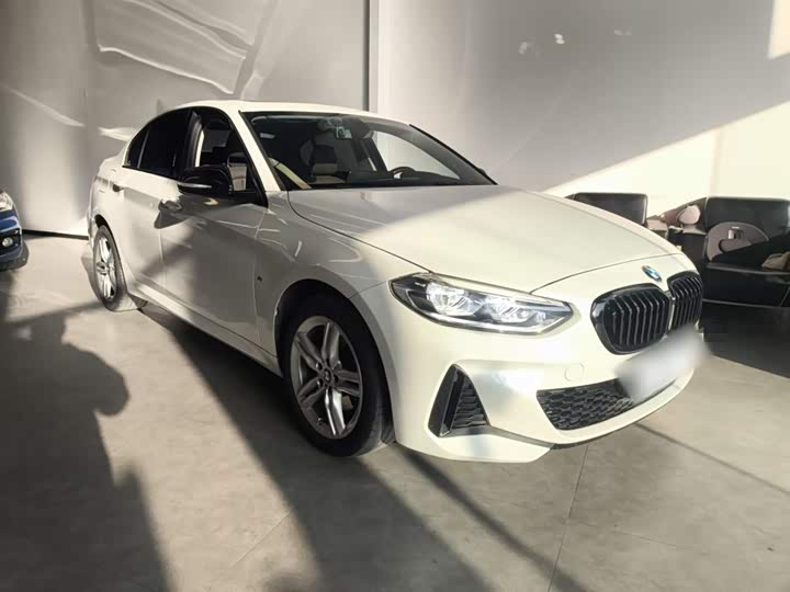 Фото 4 - BMW 1 Series