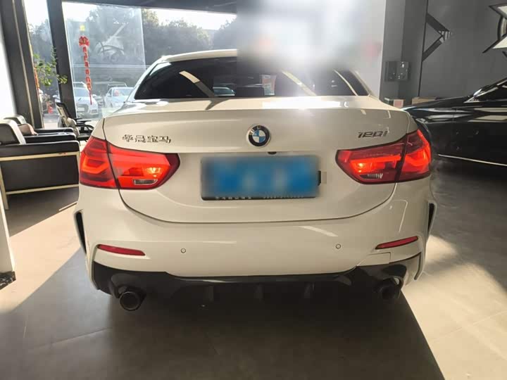 Фото 6 - BMW 1 Series