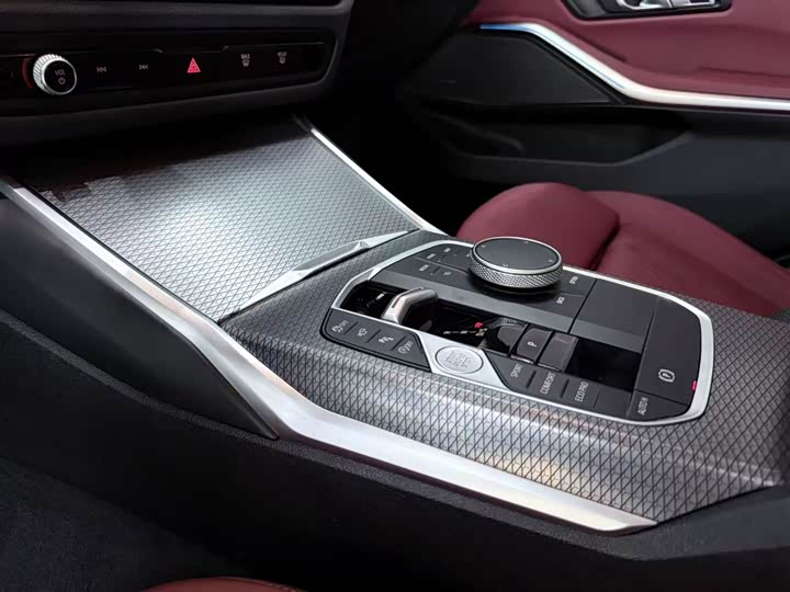 Фото 8 - BMW 3 Series