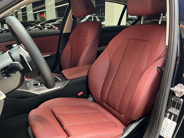 Фото 9 - BMW 3 Series