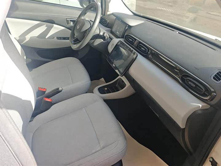 Фото 8 - Leapmotor T03