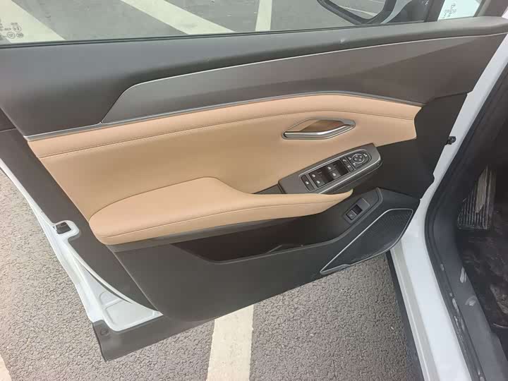 Фото 7 - BYD Song L DM-i Hybrid