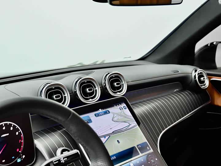 Фото 7 - Mercedes-Benz GLC-Class