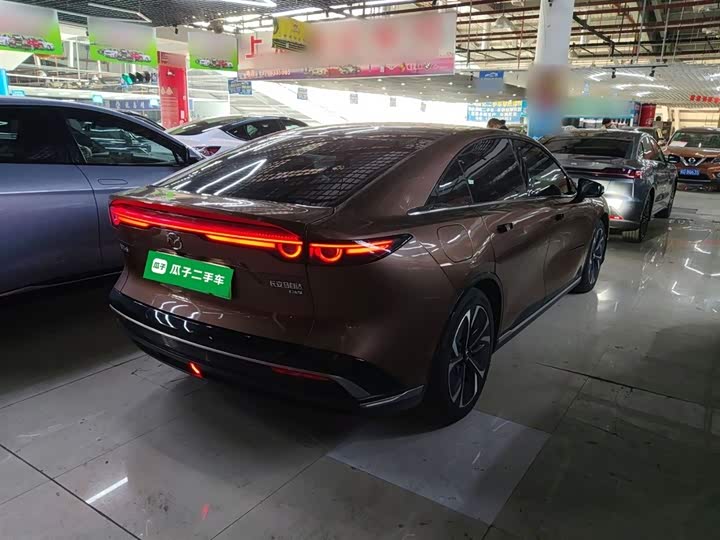 Фото 7 - Mazda EZ-6