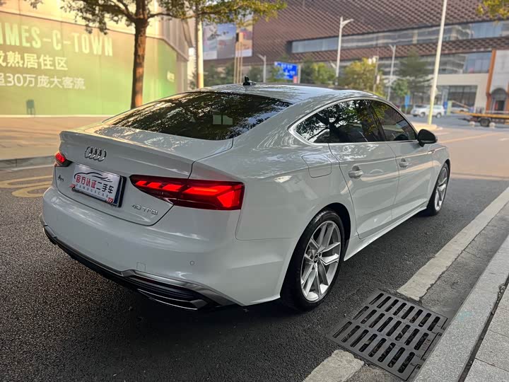 Фото 3 - Audi A5
