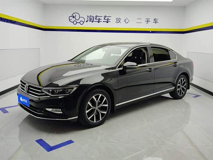 Фото 1 - Volkswagen Magotan