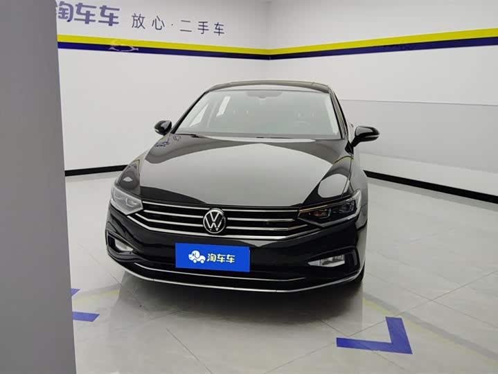 Фото 2 - Volkswagen Magotan