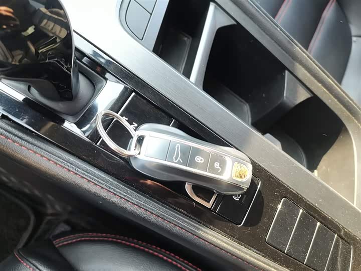 Фото 9 - MG Motor 6