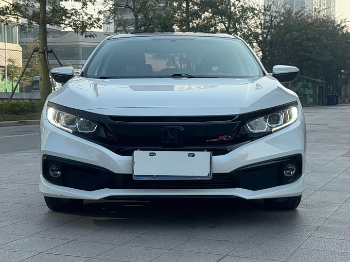 Фото 2 - Honda Civic