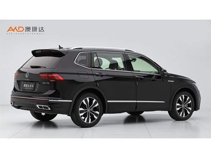 Фото 3 - Volkswagen Tiguan L Pro